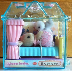 Sylvanian Families – Japanese Collection – Misty Forest Baby & Fairy Set – Rabbit Baby Girl with Fairy – Carry Case