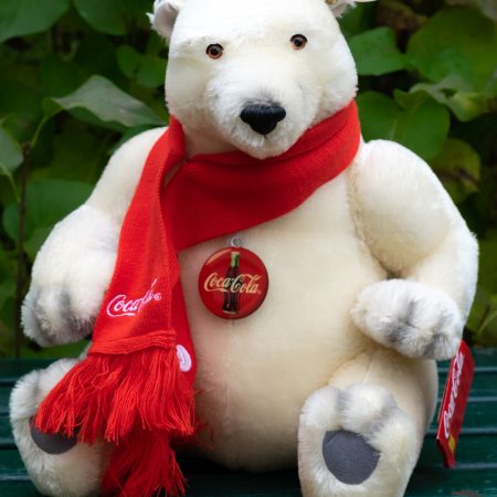 Coca Cola® Bear - Steiff - Year 1999 - Ltd. ed. of 10,000 pieces #04972 - EAN 670336 Coca Cola® Bear - Steiff - Year 1999 - Ltd. ed. of 10,000 pieces #04972 - EAN 670336