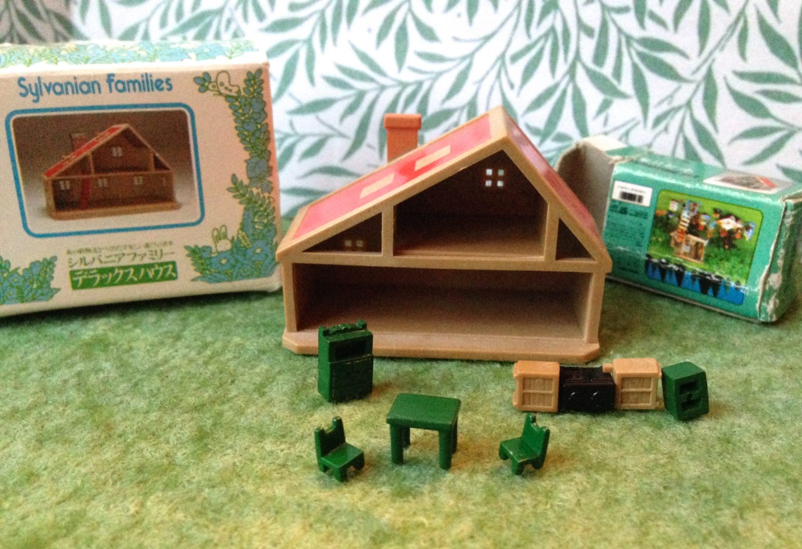 JP Sylvanian Families – Dollhouse & Furniture in original Toy Boxes. JP Sylvanian Families – Dollhouse & Furniture in original Toy Boxes. - Image 2