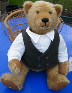 Teddy Bear Girl with Straw Hat - Kikeriki - Sigikid - "Miss Greta" / "Fräulein Greta" - Made in Germany - 1980s/1990s