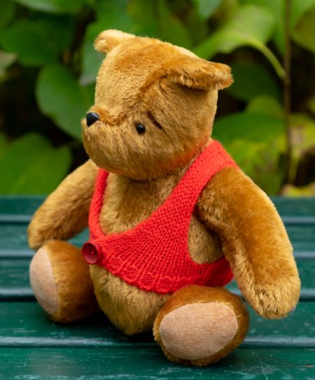Winnie-the-Pooh in his Kitchen - Gabrielle Designs and Royal Doulton - Ltd. ed. of 5000 - 1990s - Image 7