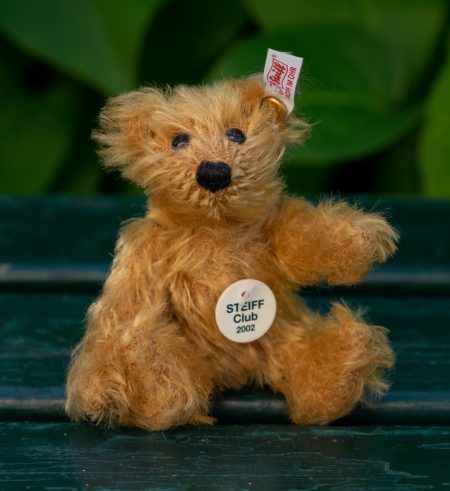 Steiff Club - Teddy Bear Cinnamon 7 cm - PB Bear - Exclusive annual Steiff Club membership gift – Made in a limited edition Year 2002–2003 - (No 2)