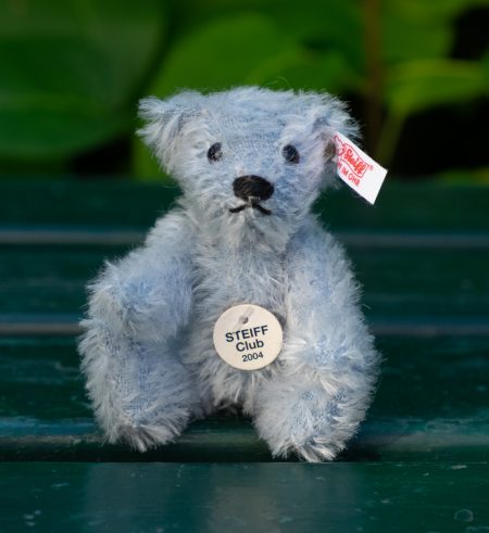 Steiff Club - Teddy Bear Light Blue 7 - Exclusive annual Steiff Club membership gift – Made in a limited edition Year 2004